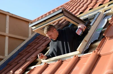 Pose de fenêtres de toit Velux à Kergrist